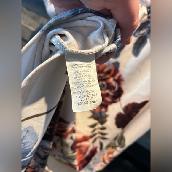 SHEIN | 2 Off the shoulder dresses | Size 1X - Picture 7 of 16